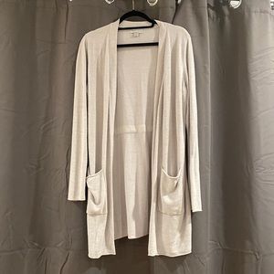 Barefoot dreams sweater robe